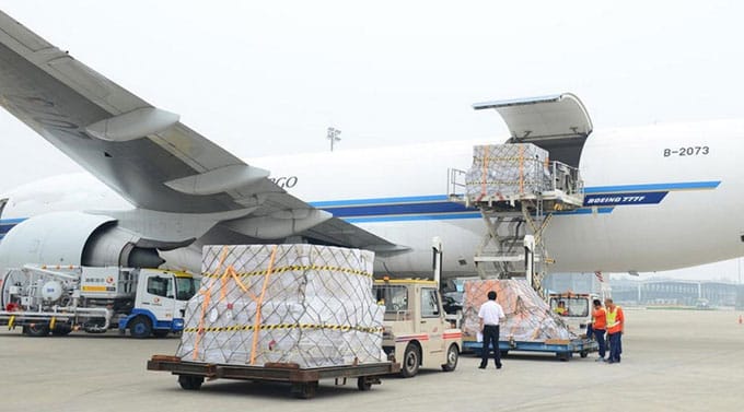 gui khau trang di uc 3 - Gửi khẩu trang đi Úc Giá rẻ, An toàn, Nhanh (3-4 ngày)