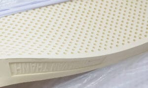 gui nem di my 2 - Gửi nệm đi Mỹ giá rẻ, nhanh chóng tại Alpha Express