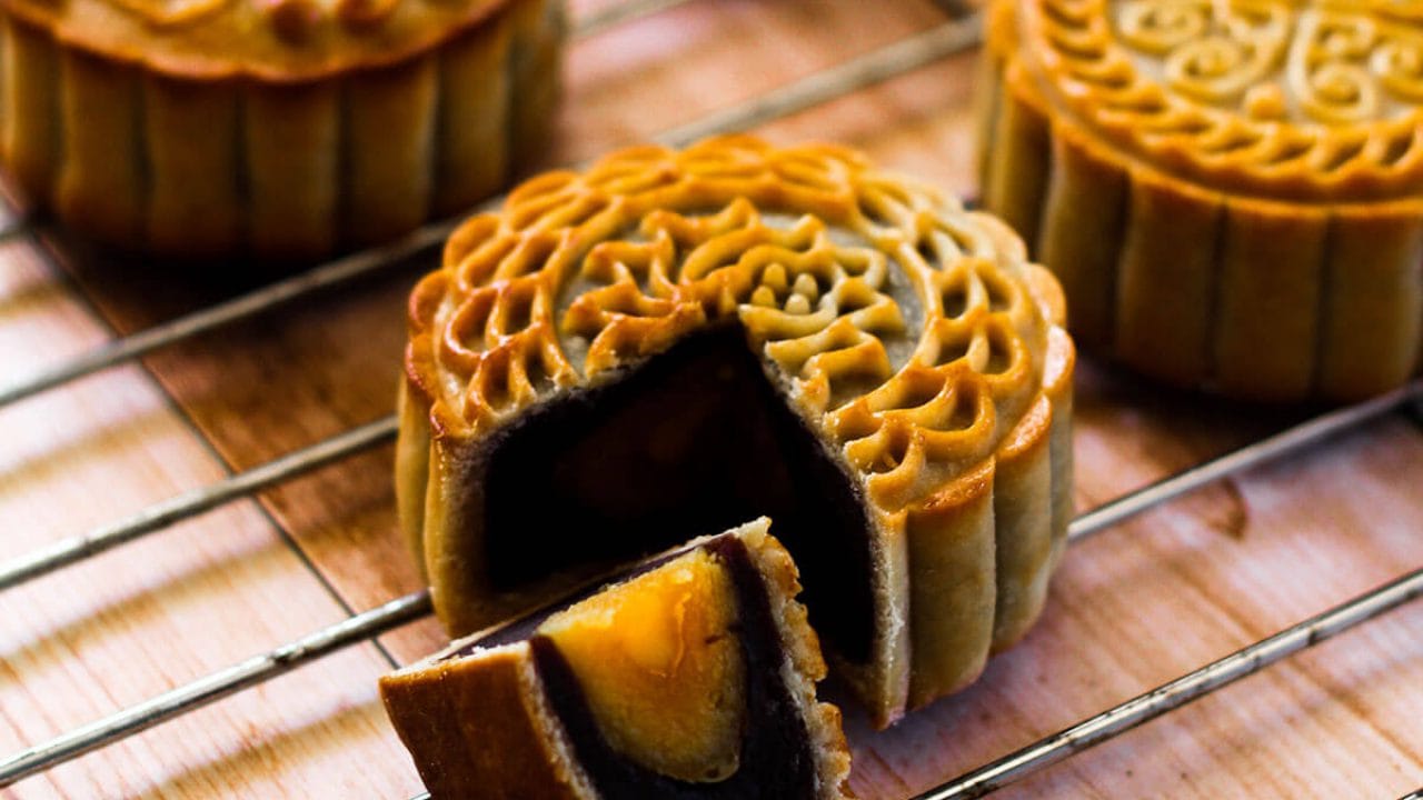 gui banh trung thu di na uy 2 - Gửi bánh trung thu đi Na Uy nhanh chóng, an toàn