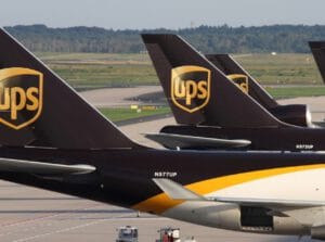 UPS là gì?