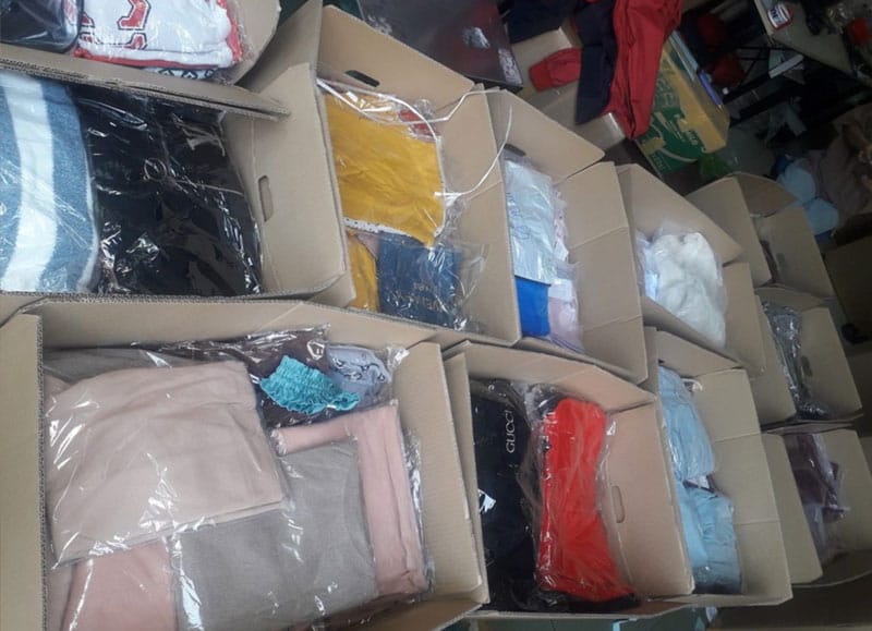 gửi quần áo đi Ba Lan