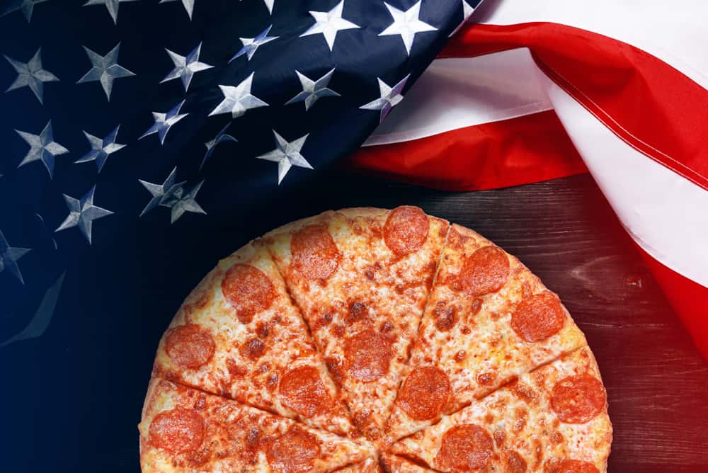 Moi ngay tai My co 100 mau pizza duoc phuc vu Những Sự Thật Thú Vị Có Thể Chưa Biết Về Đất Nước Cờ Hoa 4 Mỗi ngày tại Mỹ có 100 mẫu pizza được phục vụ