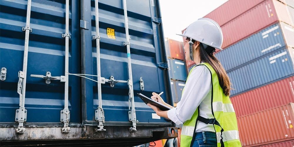 Hiểu Rõ Về Customs Broker - Chìa Khóa Thành Công Trong Lĩnh Vực Thương Mại Quốc Tế