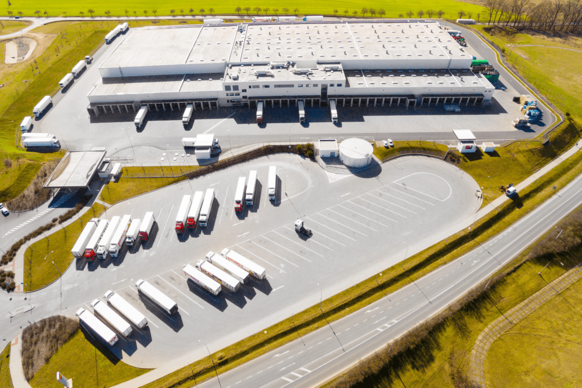 Hiểu rõ về DAP (Delivered at Place) – Điều khoản vận chuyển tối ưu trong xuất nhập khẩu